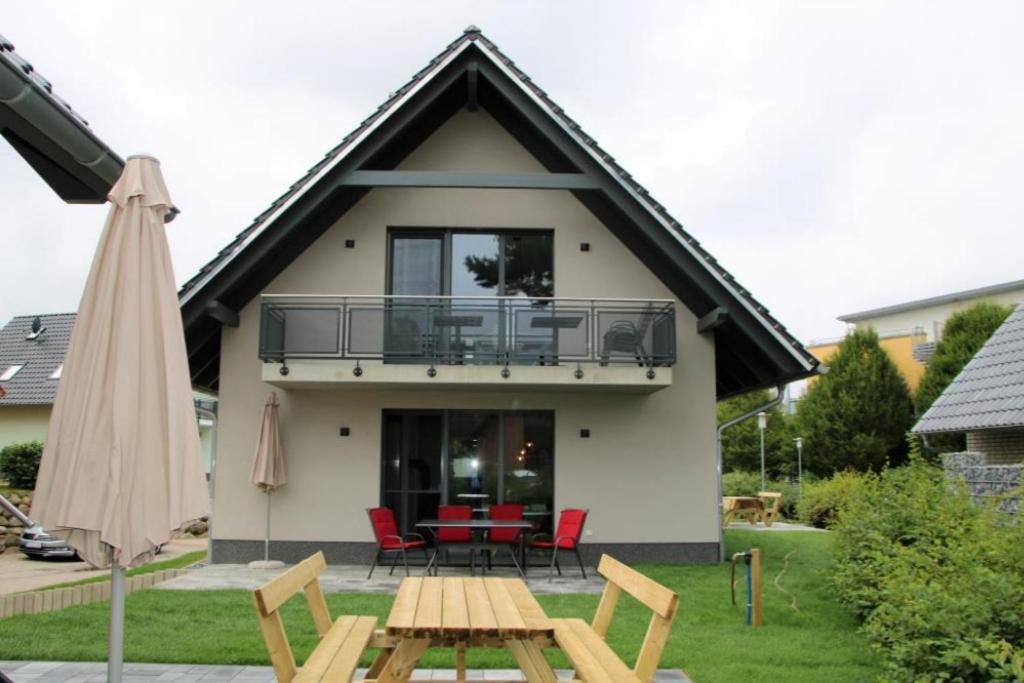 U16 OG - Komfortable Ferienwohnung mit Kamin, Wlan und Seeblick Marienfelde Exterior foto
